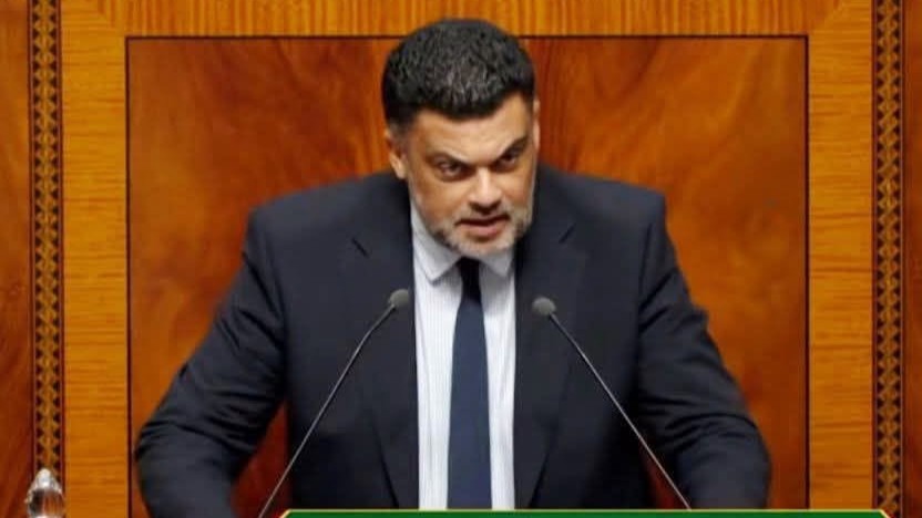 أمازيغ يطالبون البرلماني العروبي بنجلون باعتذار علني ودعوة لتجريم التمييز ضد الأمازيغ